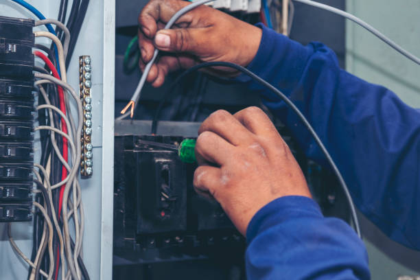 Best Licensed Electrician  in Connersville, IN